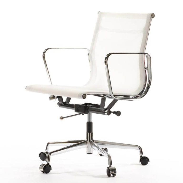 Eames Management EA117 Mesh Office Chair Replica - White
