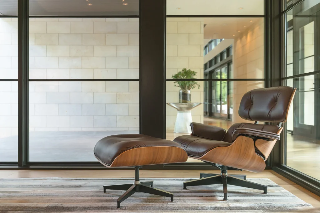 Eames Lounge Chair Replica Italia: Premium Italian Craftsmanship And ...
