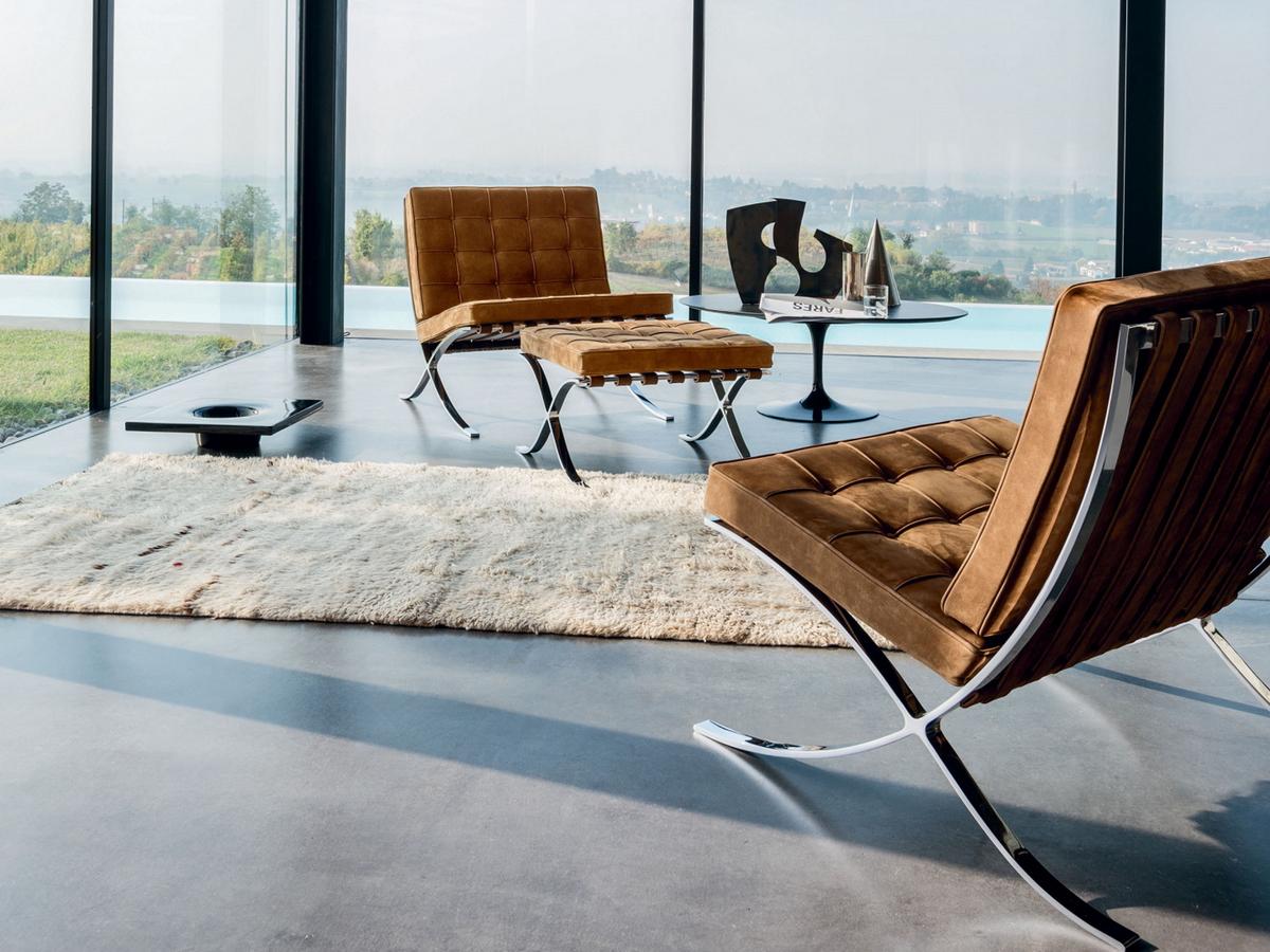 barcelona chair