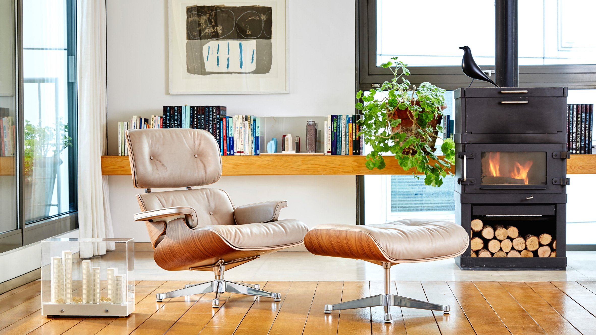 eames lounge chair